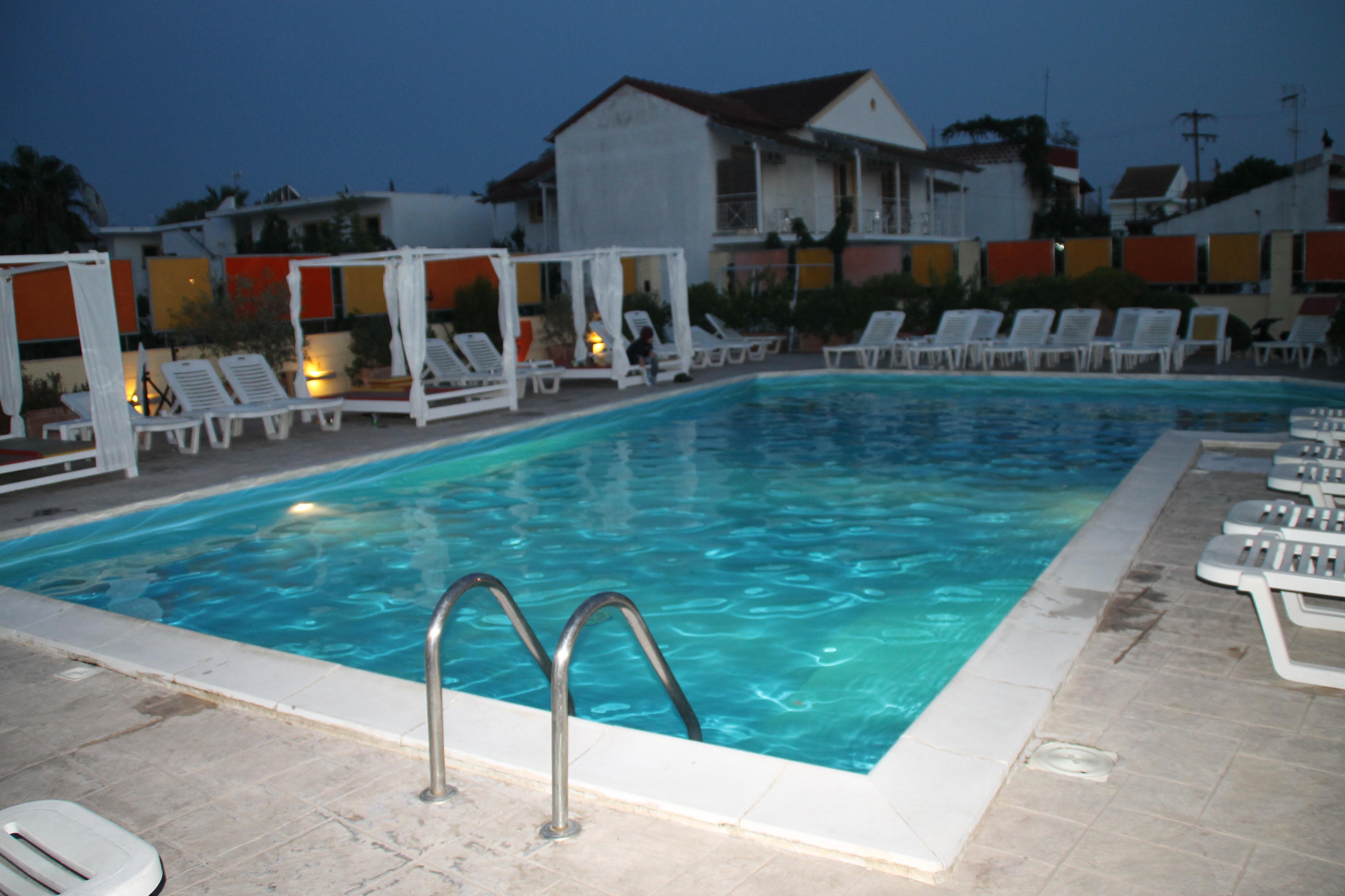 Kavos Central Gardens Extérieur photo