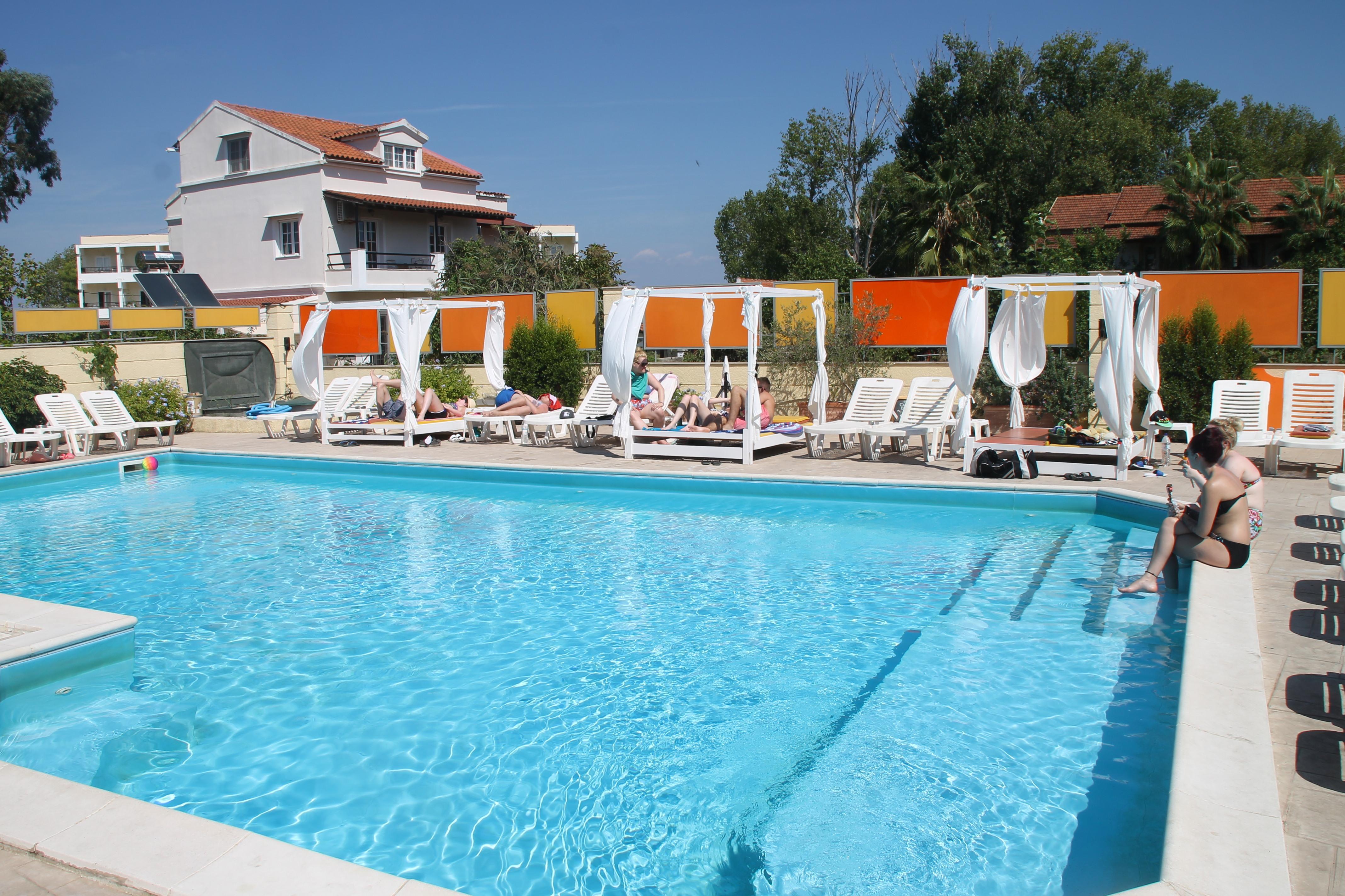 Kavos Central Gardens Extérieur photo