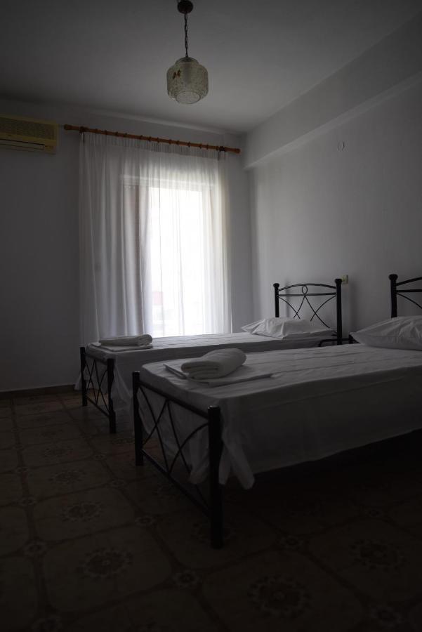 Kavos Central Gardens Extérieur photo
