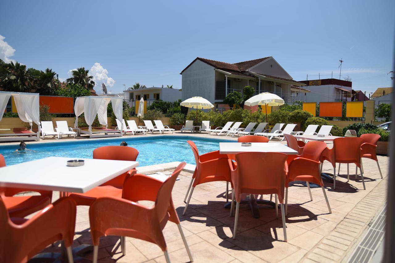 Kavos Central Gardens Extérieur photo